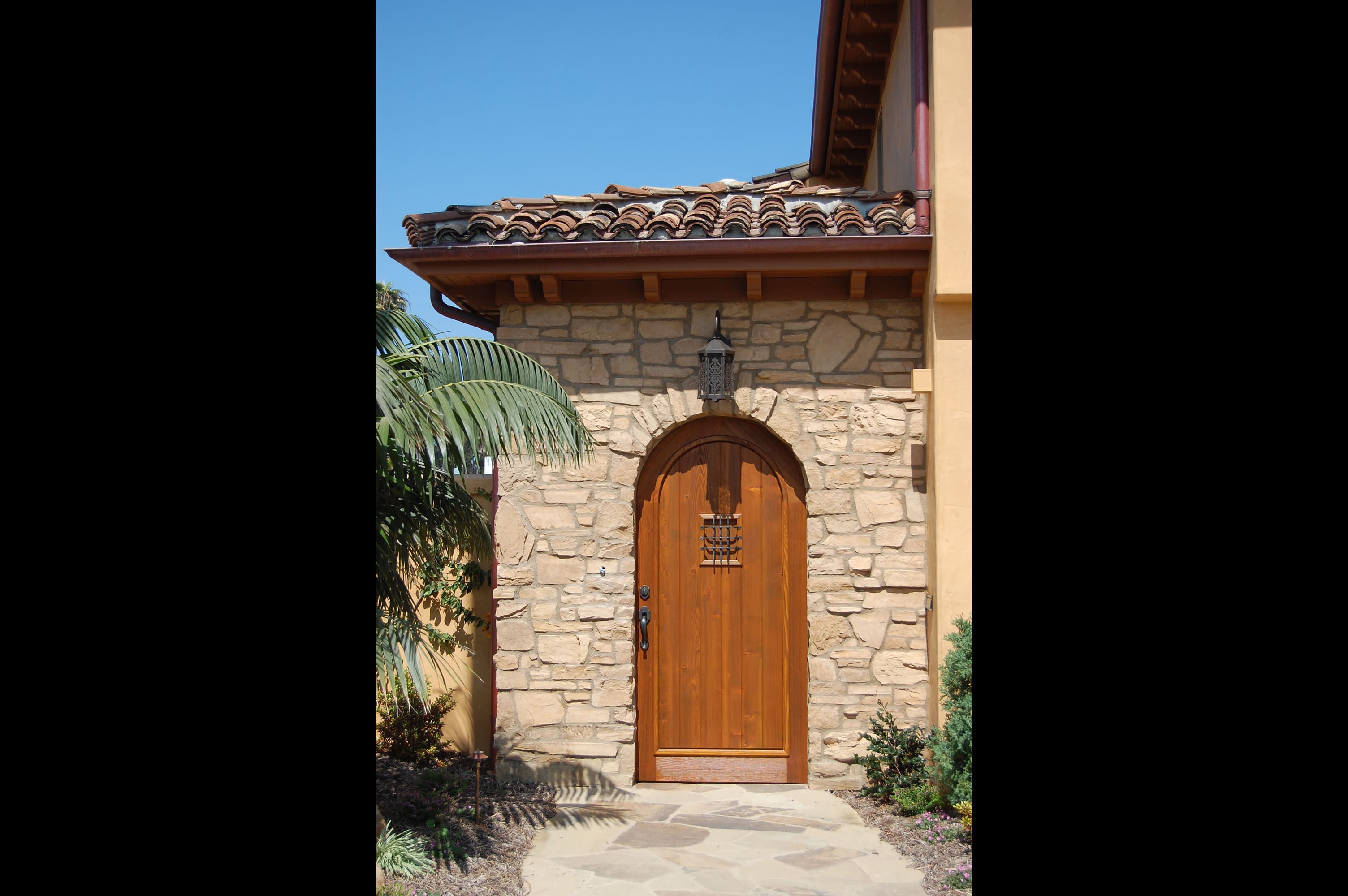Ventura Keys Mediterranean Style Home 2