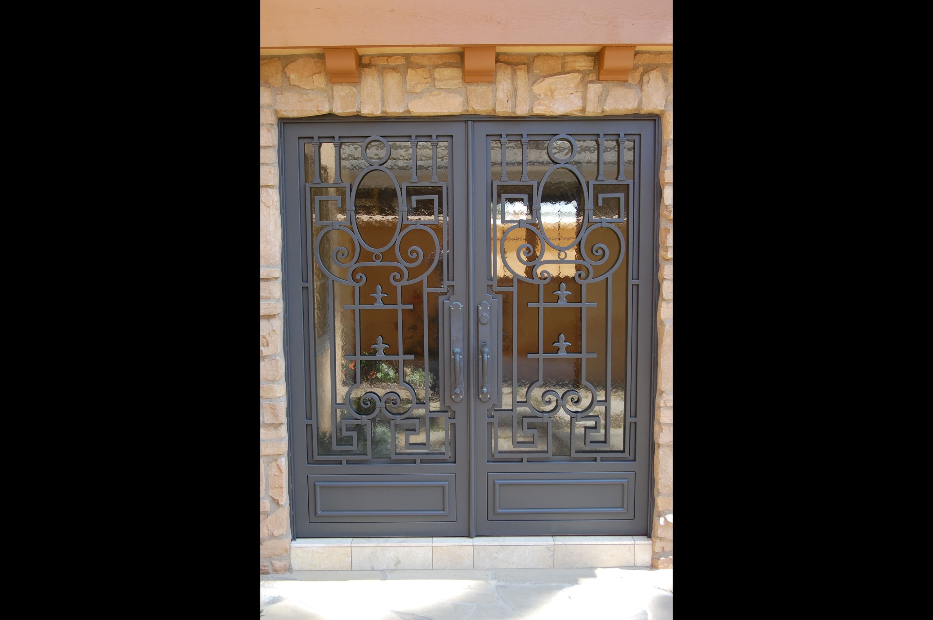 Ventura Keys Mediterranean Style Home 4